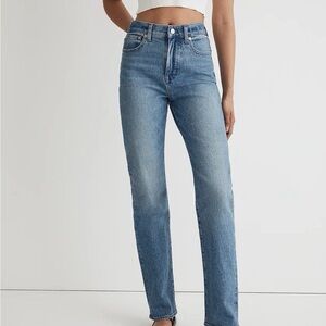 Madewell The 'Petite 90s Straight Jean in Enmore Wash Denim High-rise Retro